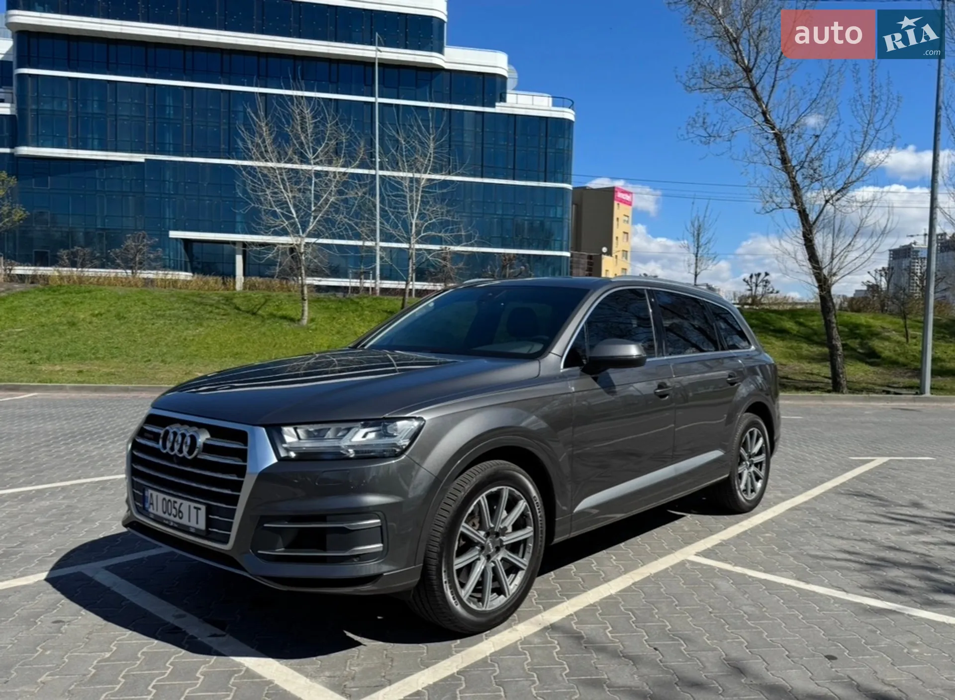 2018 Audi Q7 - фото 1