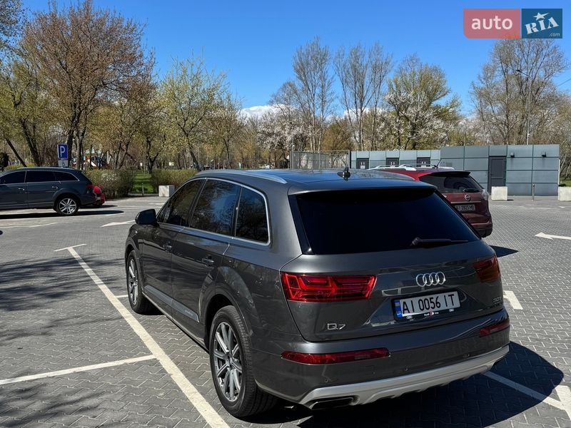 Позашляховик / Кросовер Audi Q7 2018 в Києві фото 11 Позашляховик / Кросовер Audi Q7 2018 в Києві