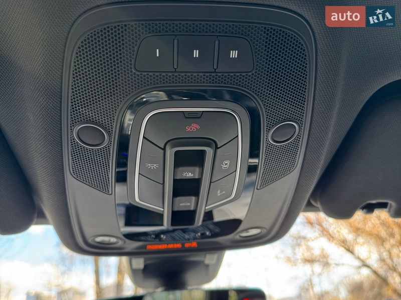 Позашляховик / Кросовер Audi Q7 2018 в Києві фото 26 Позашляховик / Кросовер Audi Q7 2018 в Києві
