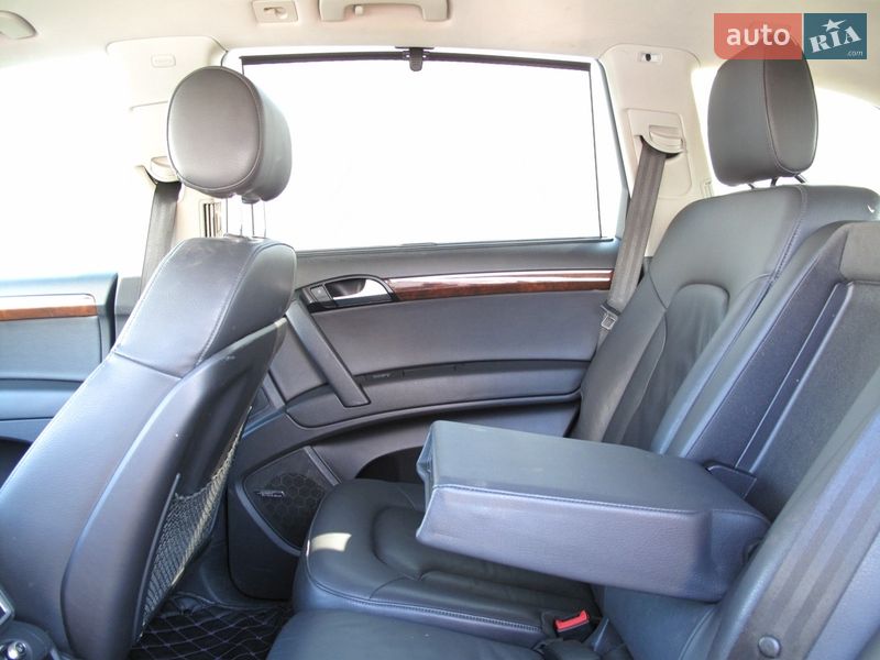 Позашляховик / Кросовер Audi Q7 2014 в Києві фото 45 Позашляховик / Кросовер Audi Q7 2014 в Києві