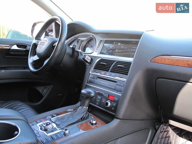 Позашляховик / Кросовер Audi Q7 2014 в Києві фото 70 Позашляховик / Кросовер Audi Q7 2014 в Києві