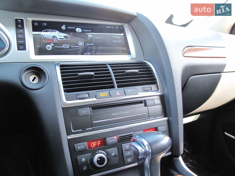 Позашляховик / Кросовер Audi Q7 2014 в Києві фото 94 Позашляховик / Кросовер Audi Q7 2014 в Києві