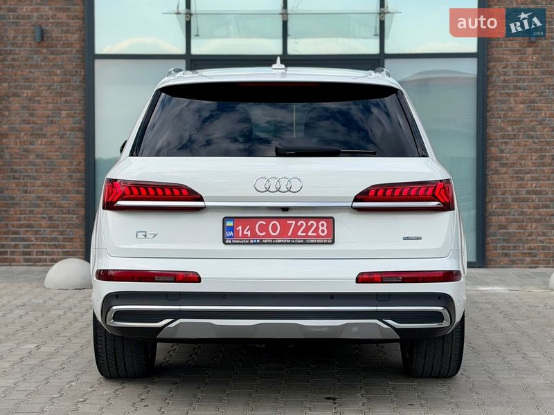 Внедорожник / Кроссовер Audi Q7 2019 в Тернополе