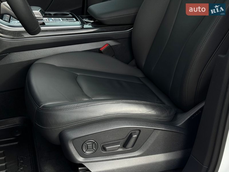 Внедорожник / Кроссовер Audi Q7 2019 в Тернополе