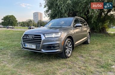 Внедорожник / Кроссовер Audi Q7 2017 в Коростышеве