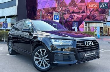 Позашляховик / Кросовер Audi Q7 2016 в Києві