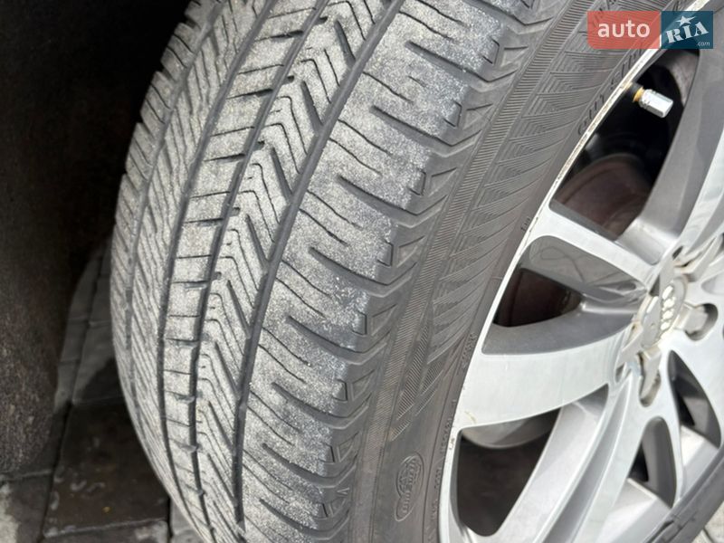 Позашляховик / Кросовер Audi Q7 2015 в Самборі