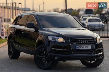 Позашляховик / Кросовер Audi Q7 2006 в Ужгороді