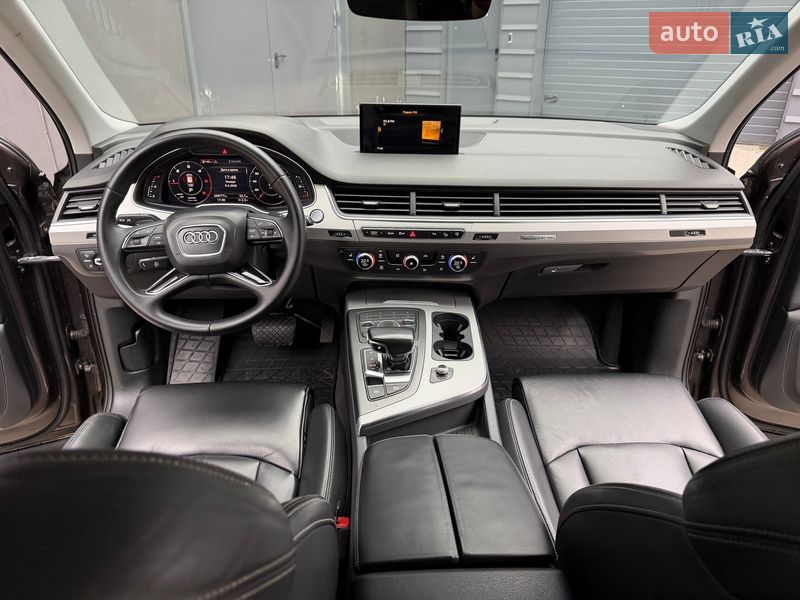 Позашляховик / Кросовер Audi Q7 2017 в Києві