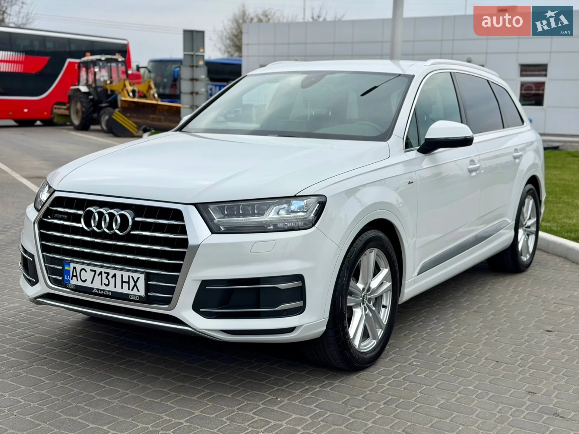 2017 Audi Q7 - мініатюра 11