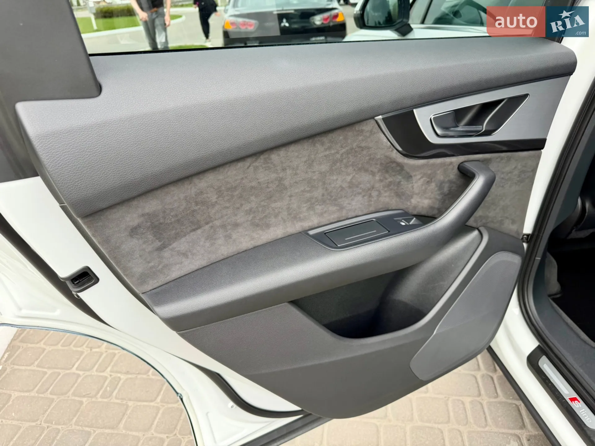 2017 Audi Q7 - мініатюра 34