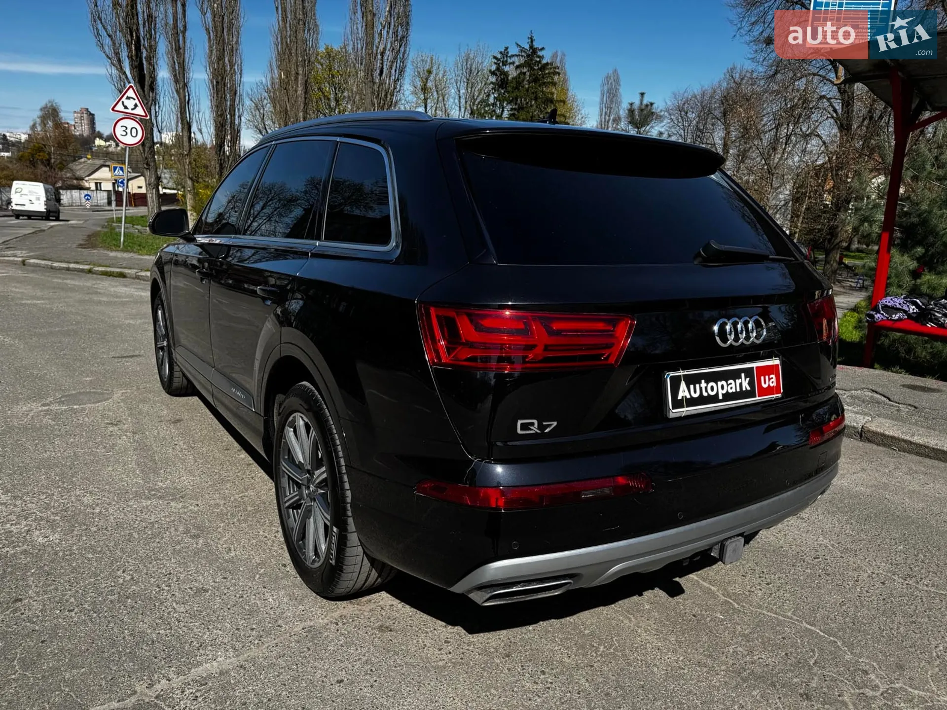 2017 Audi Q7 - мініатюра 10