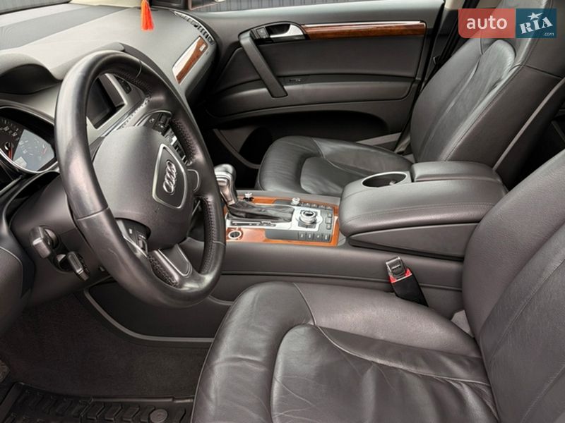 Audi Q7 2013