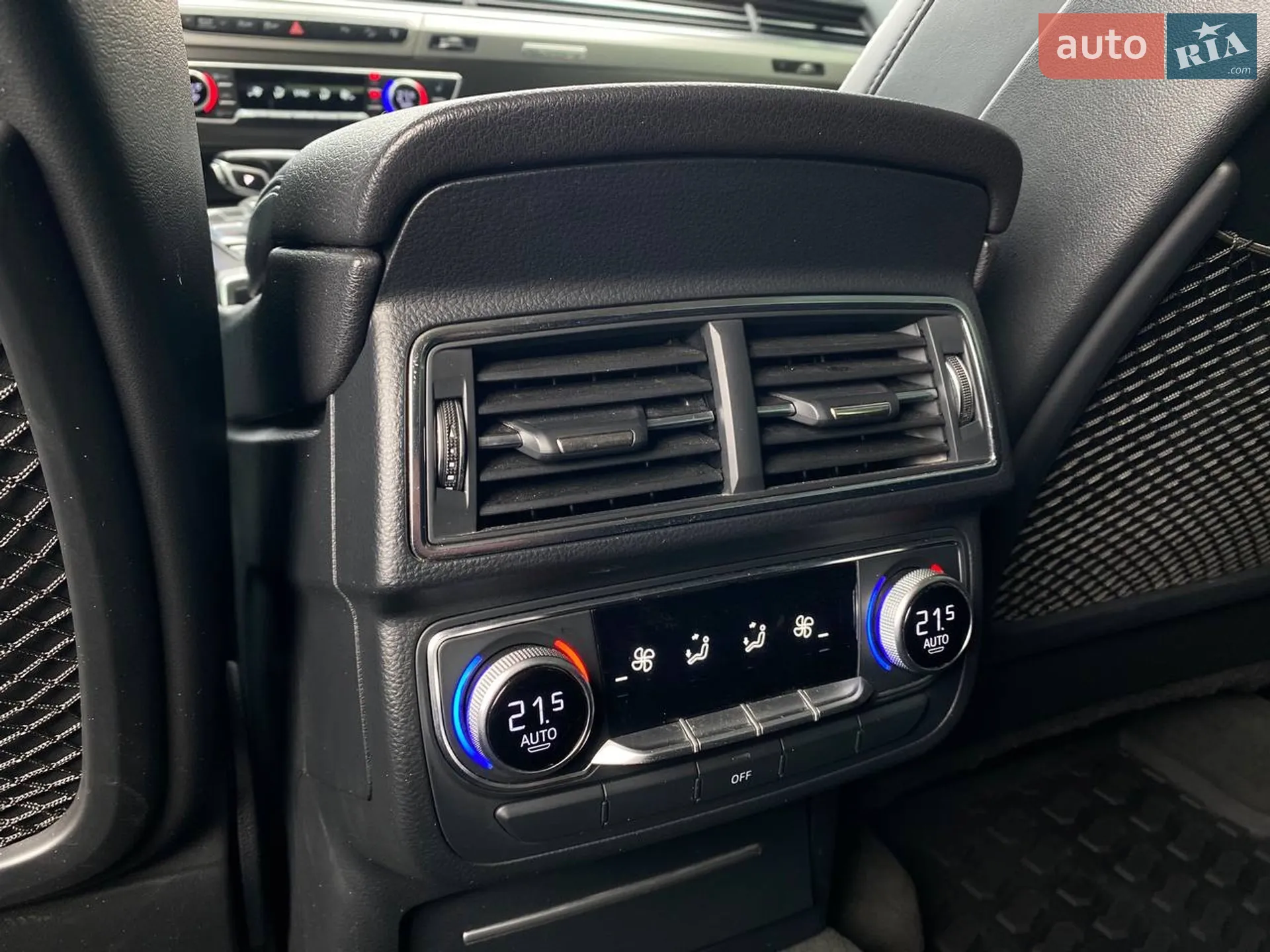 2015 Audi Q7 - мініатюра 14