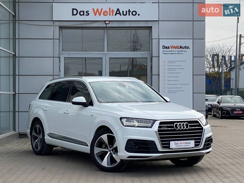 Audi Q7 2015