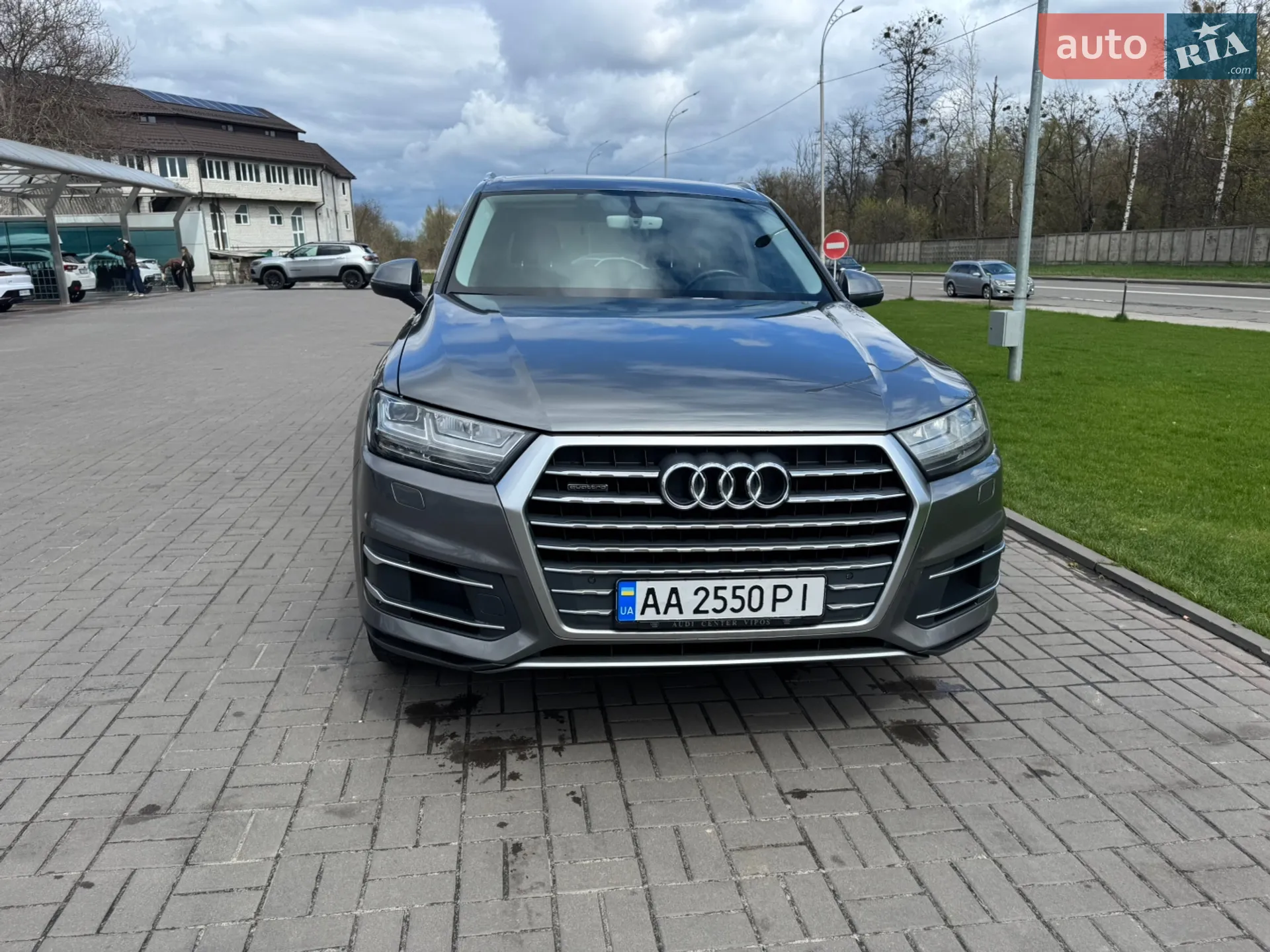 2016 Audi Q7 - мініатюра 2