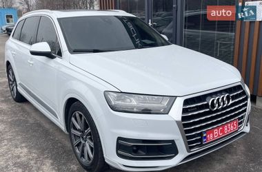 Позашляховик / Кросовер Audi Q7 2018 в Дніпрі