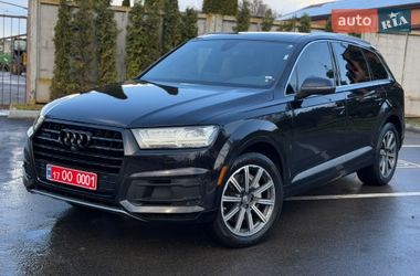 Внедорожник / Кроссовер Audi Q7 2016 в Лубнах
