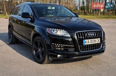 Внедорожник / Кроссовер Audi Q7 2015 в Киеве