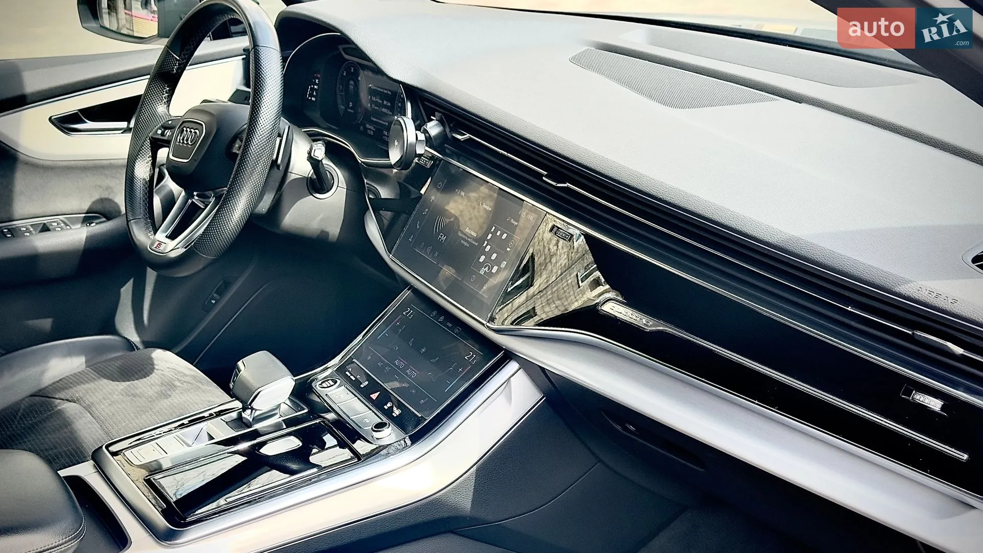 2020 Audi Q7 - мініатюра 31