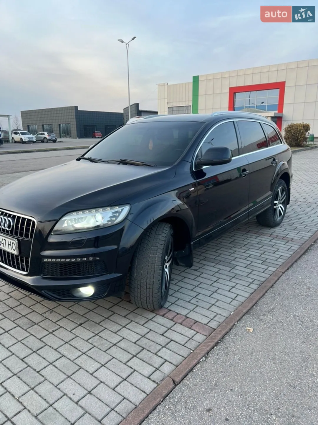 2011 Audi Q7 - мініатюра 2