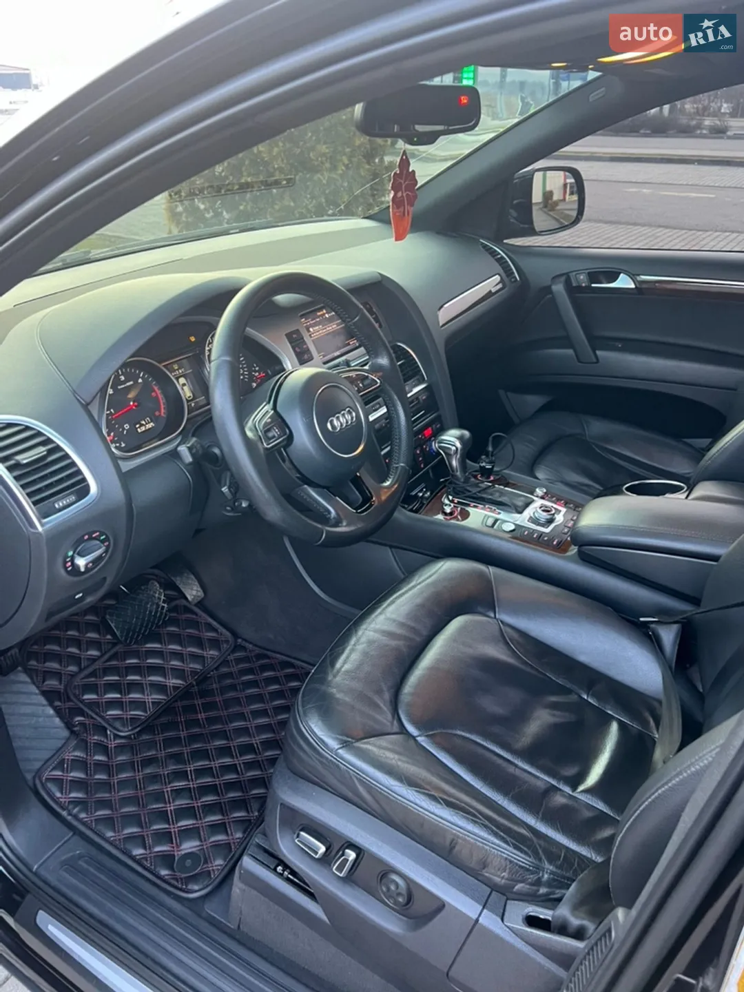 2011 Audi Q7 - мініатюра 18
