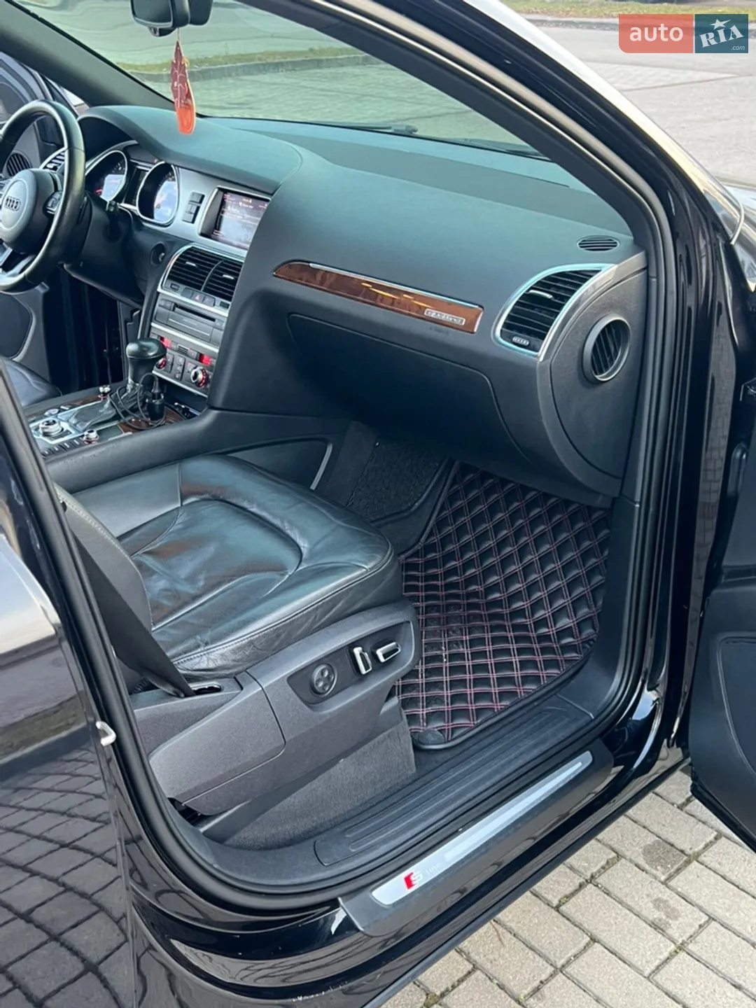 2011 Audi Q7 - мініатюра 22