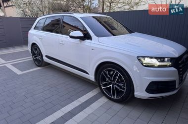 Внедорожник / Кроссовер Audi Q7 2016 в Львове