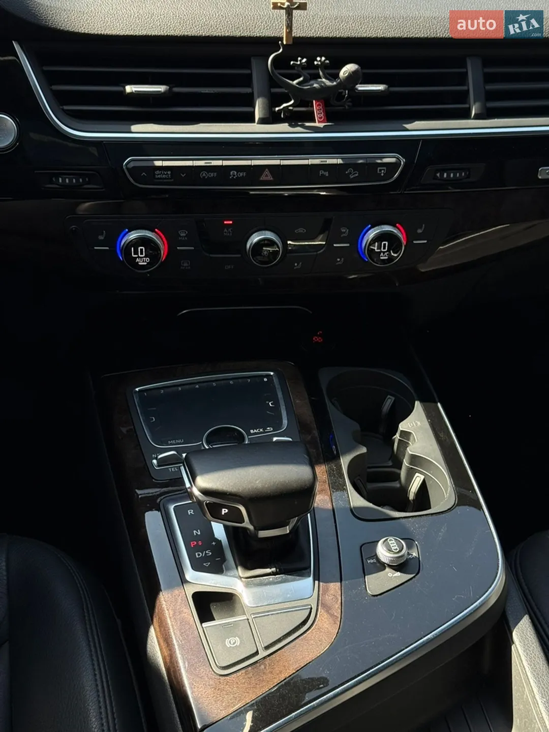 2016 Audi Q7 - мініатюра 16