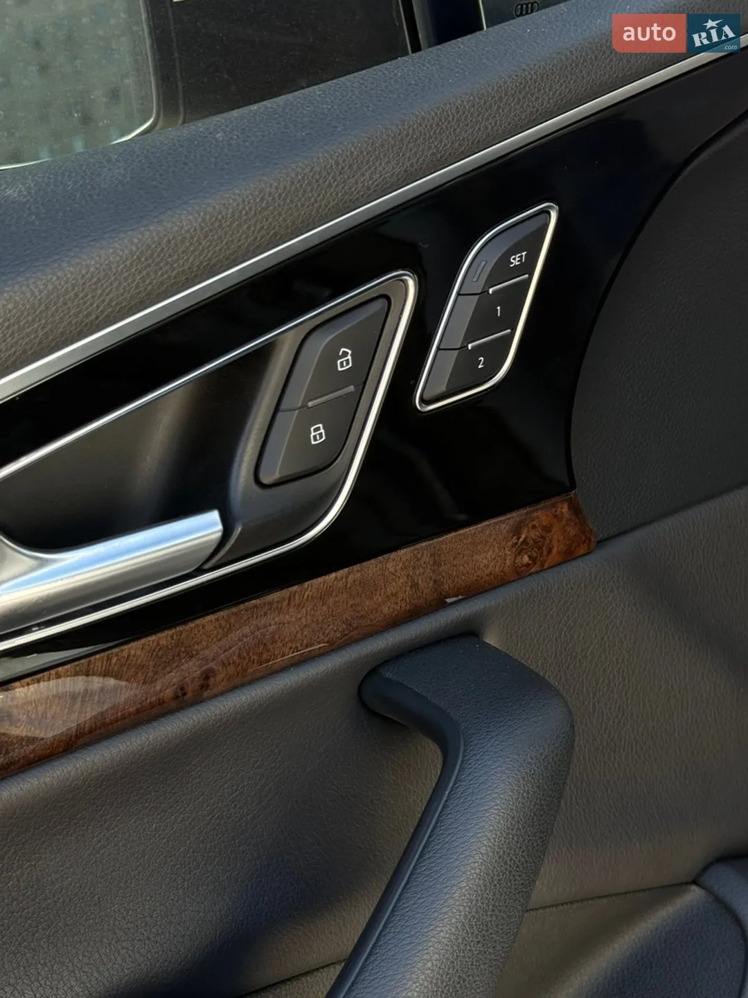 2016 Audi Q7 - мініатюра 18
