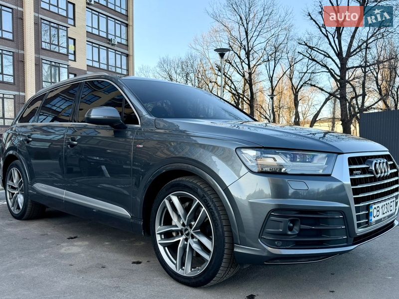 Audi Q7 2015