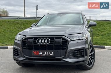 Внедорожник / Кроссовер Audi Q7 2020 в Киеве