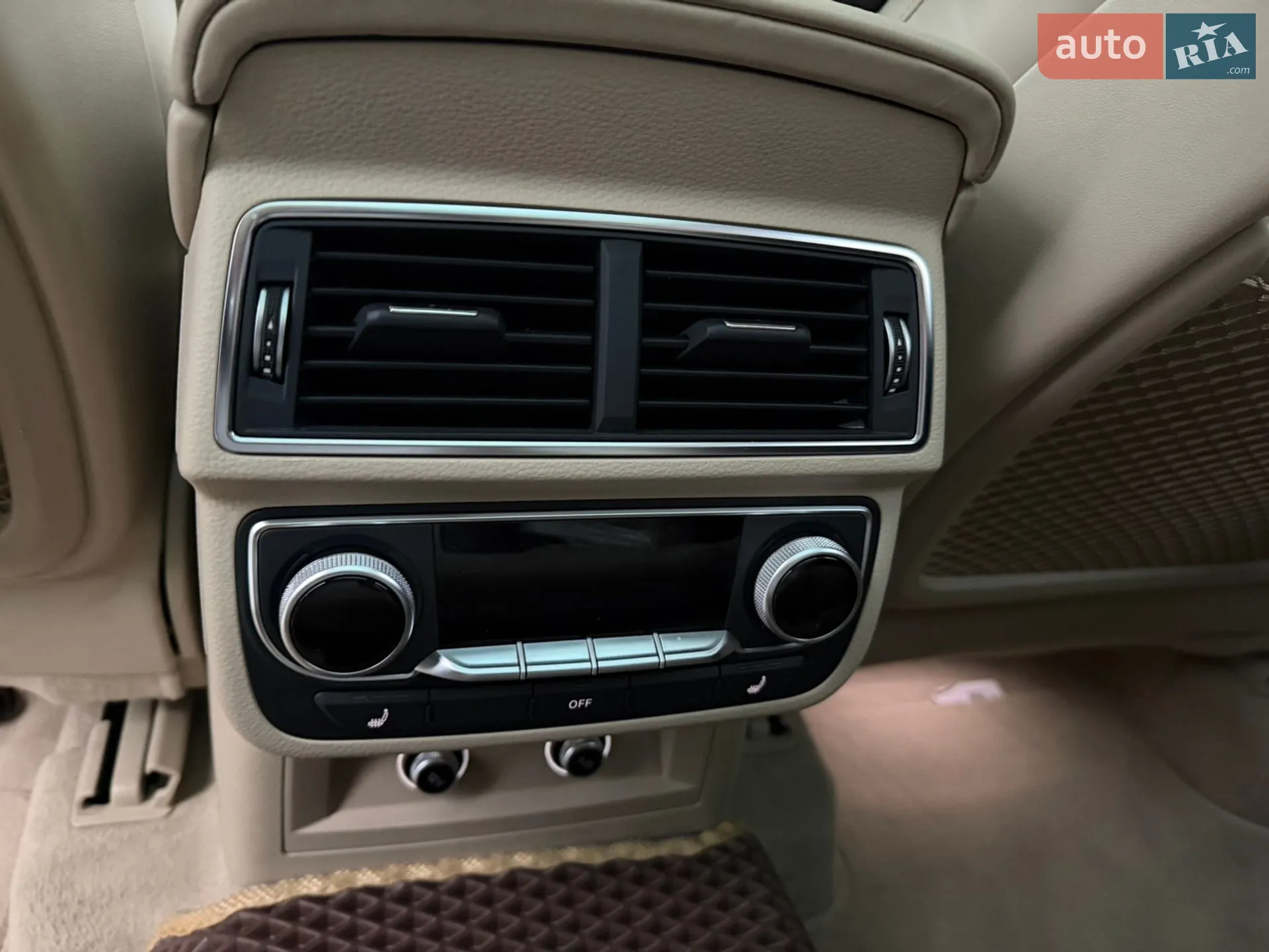 2017 Audi Q7 - мініатюра 13