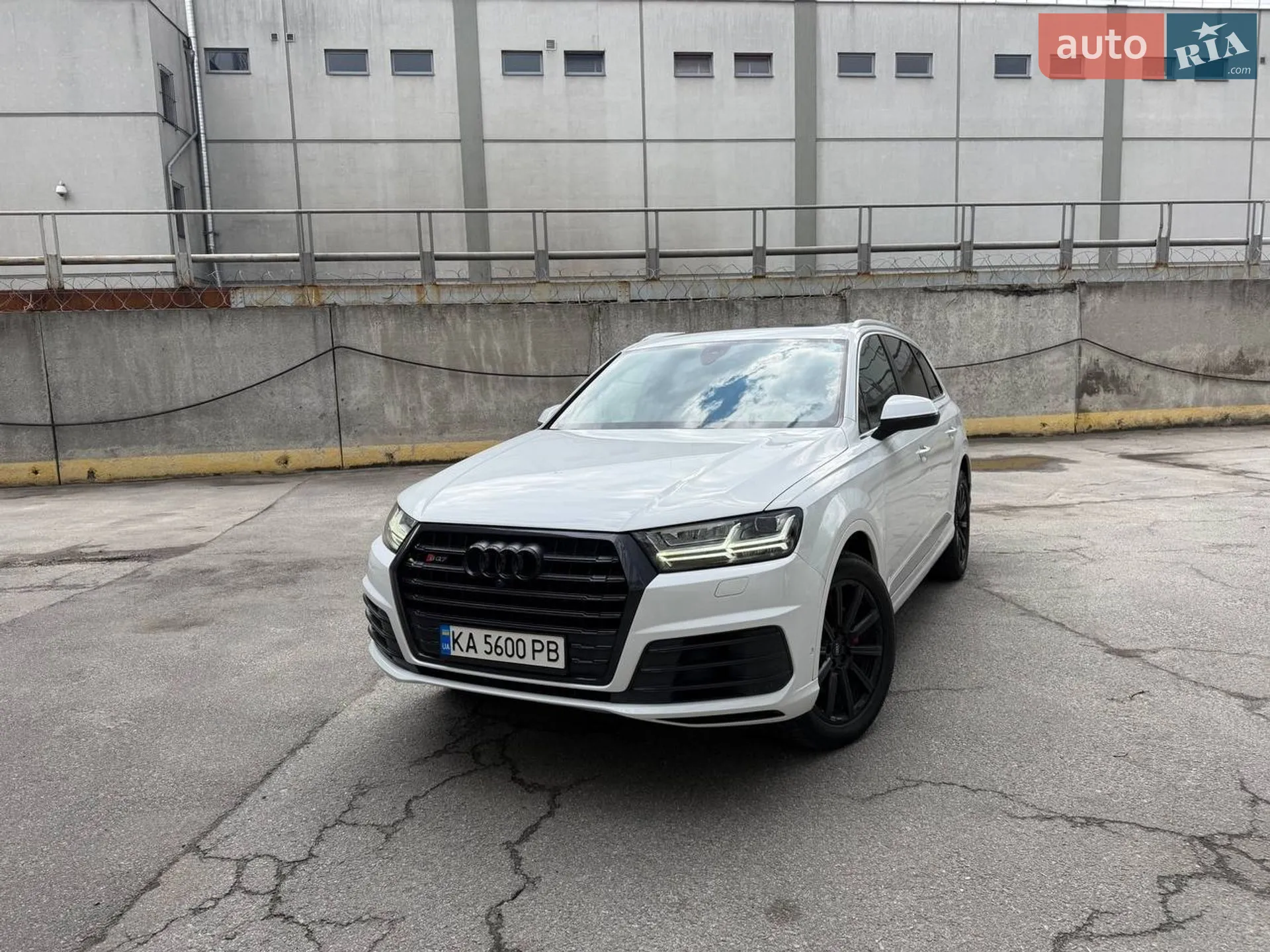 2016 Audi Q7 - мініатюра 2