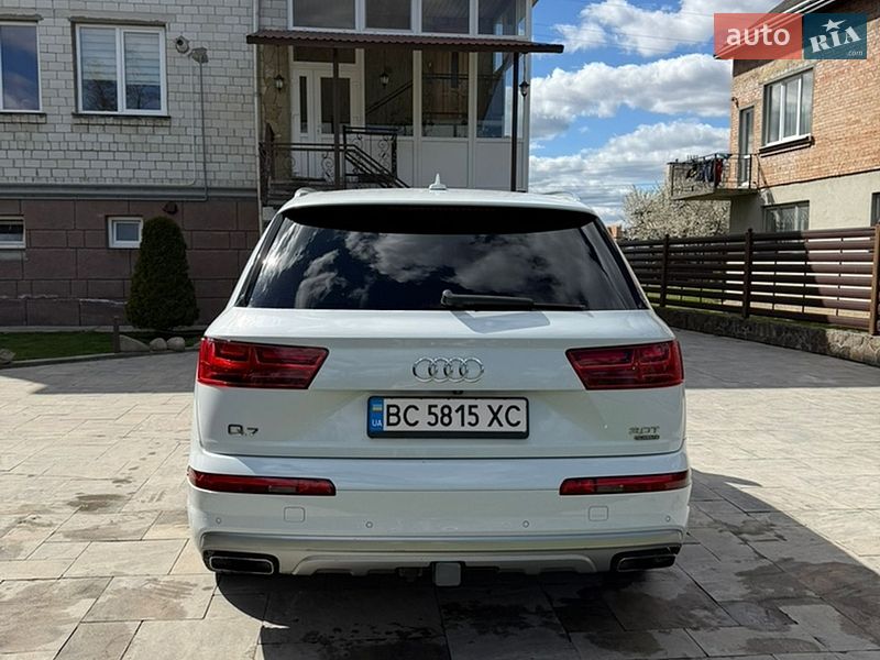 Внедорожник / Кроссовер Audi Q7 2016 в Львове