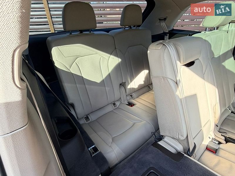 Внедорожник / Кроссовер Audi Q7 2016 в Львове