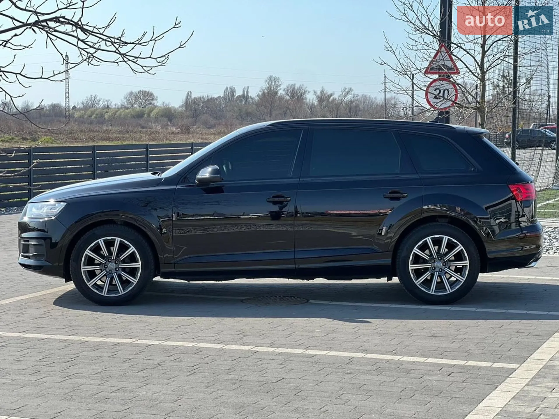 2016 Audi Q7 - мініатюра 11