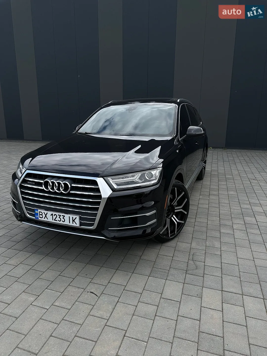 2018 Audi Q7 - фото 1
