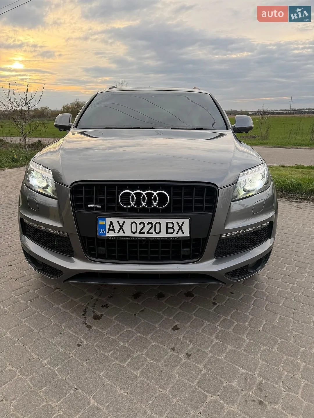 2014 Audi Q7 - мініатюра 2