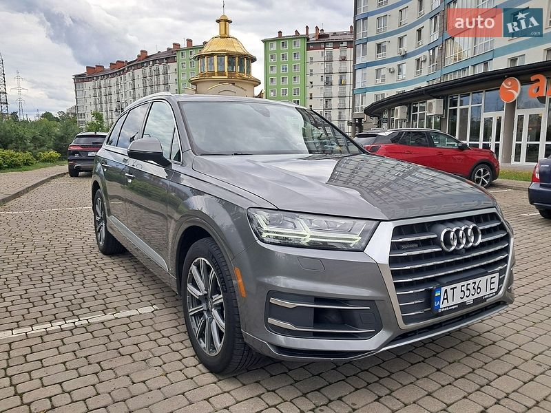 Audi Q7 2016