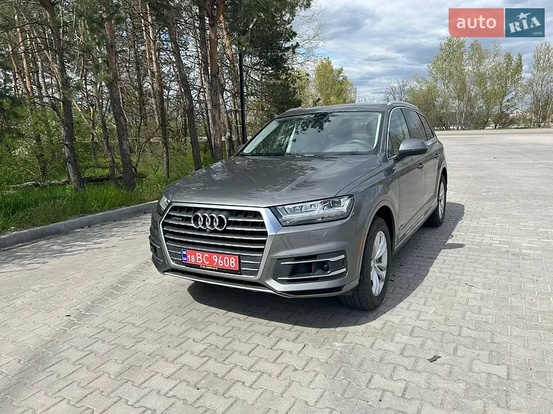 Audi Q7