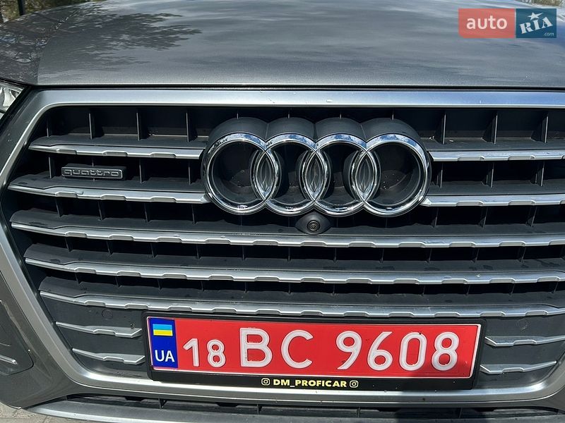 Внедорожник / Кроссовер Audi Q7 2016 в Днепре