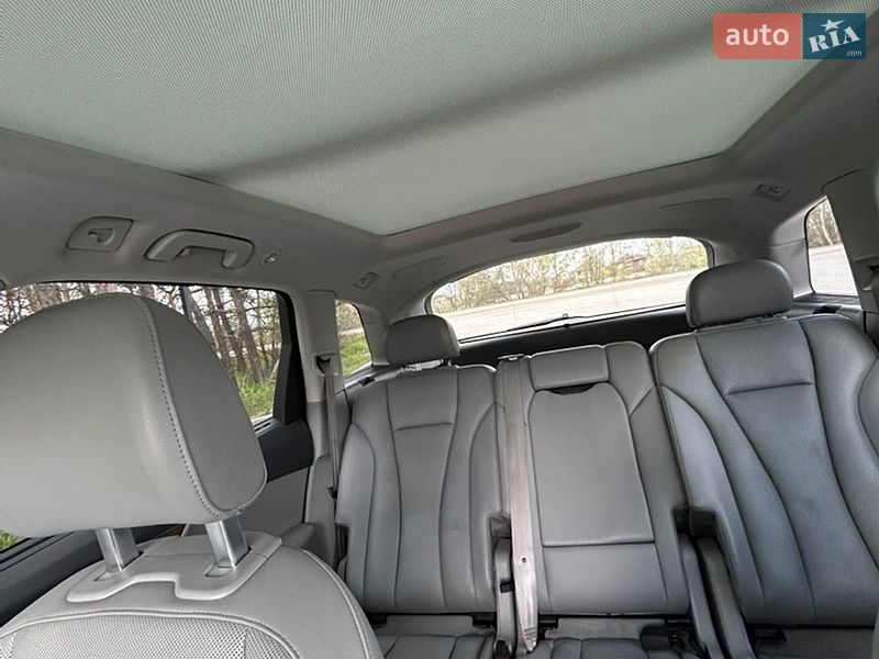 Внедорожник / Кроссовер Audi Q7 2016 в Днепре
