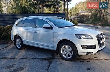 Позашляховик / Кросовер Audi Q7 2012 в Житомирі