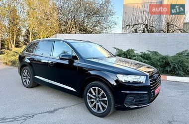 Внедорожник / Кроссовер Audi Q7 2018 в Киеве