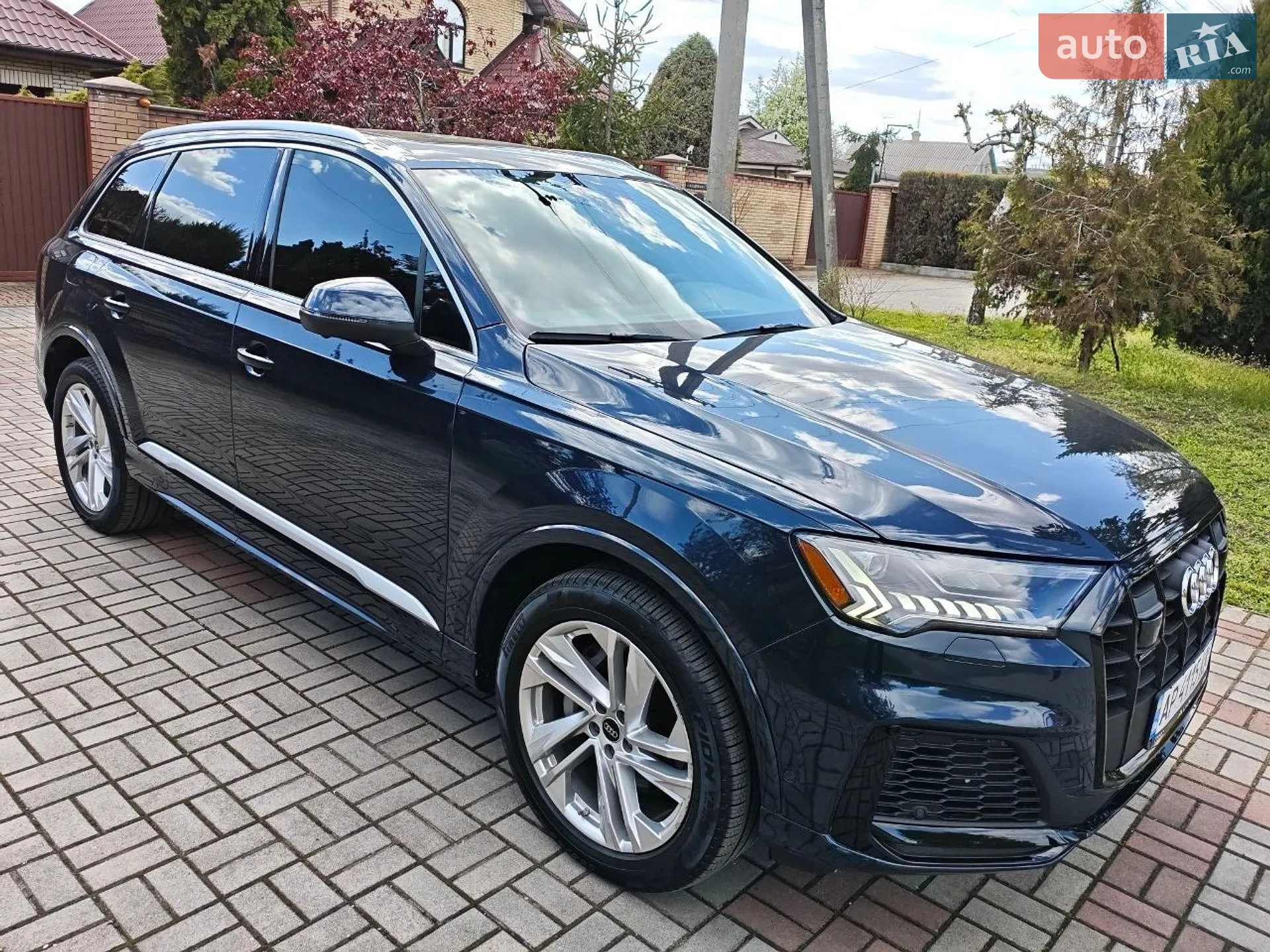 Audi Q7 2023 VIN WA1LXBF79PD014176 фото оголошення 7 з 35