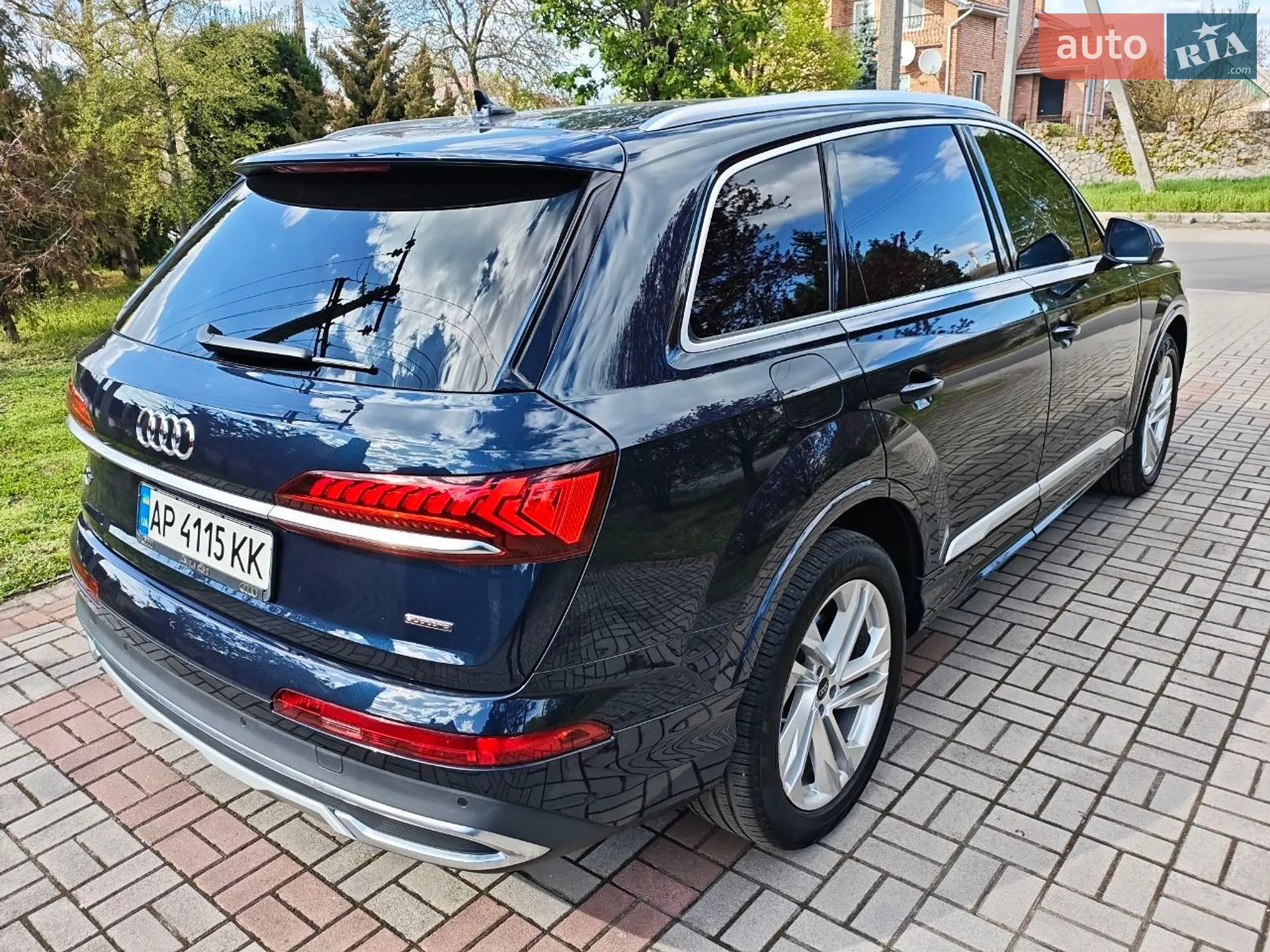 Audi Q7 2023 VIN WA1LXBF79PD014176 фото оголошення 24 з 35