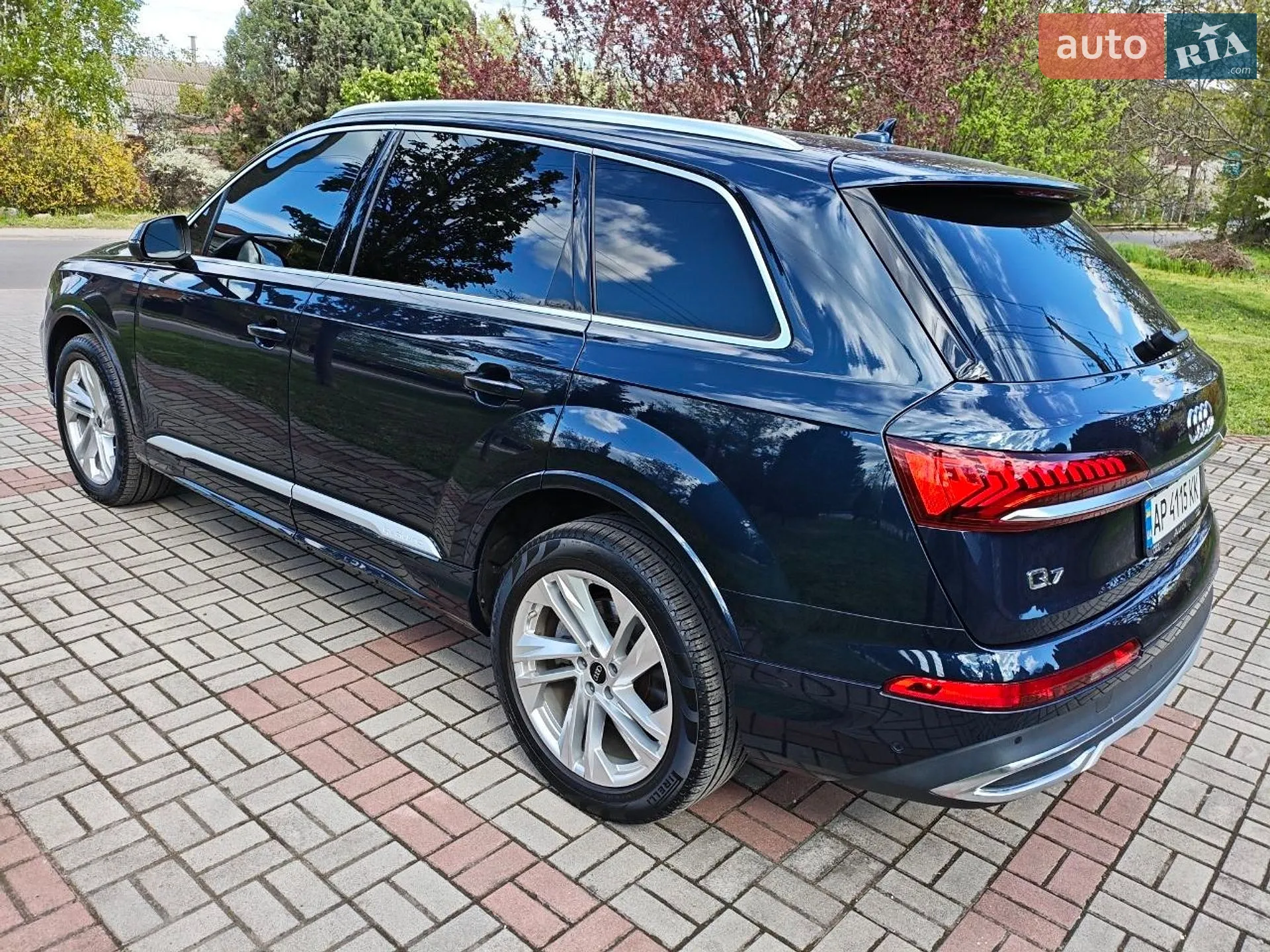 Audi Q7 2023 VIN WA1LXBF79PD014176 фото оголошення 34 з 35