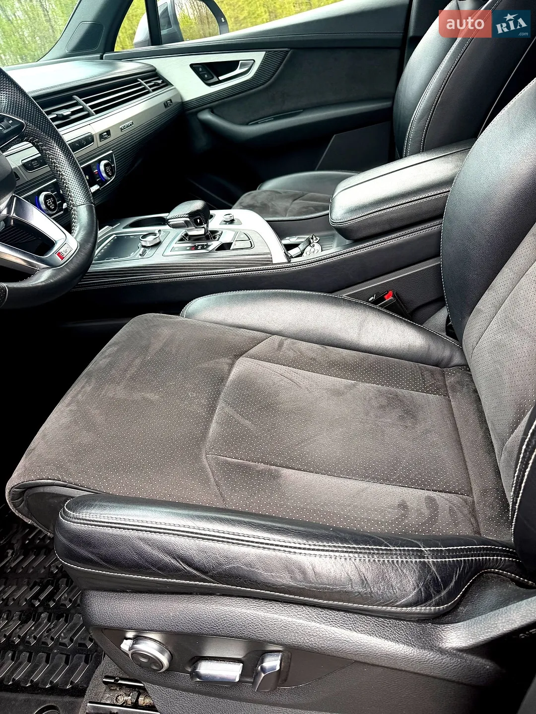 2019 Audi Q7 - мініатюра 8