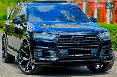Позашляховик / Кросовер Audi Q7 2016 в Одесі